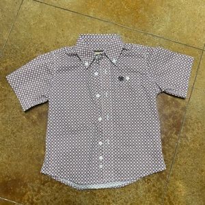 Little boys Wrangler short sleeve button down shirt.